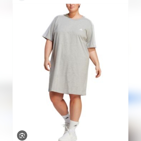 Plus size T-shirt dress - Picture 1 of 2